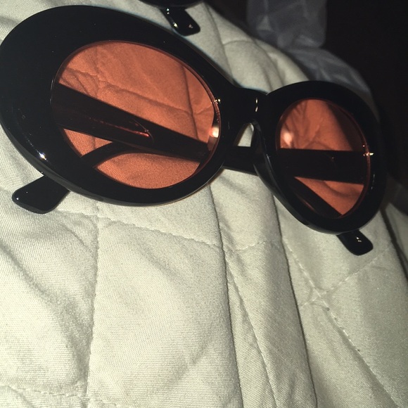 Clout googles both - Picture 2 of 2